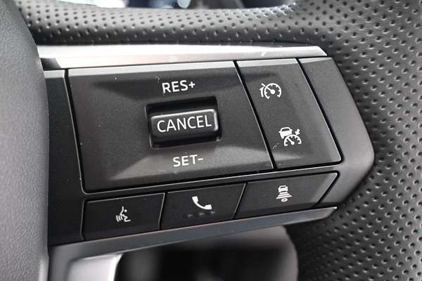 2025 Mitsubishi Outlander LS ZM