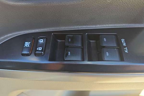 2019 Toyota Landcruiser Sahara VDJ200R
