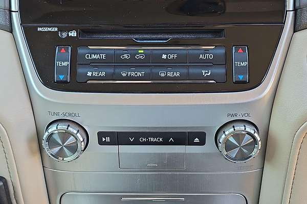 2019 Toyota Landcruiser Sahara VDJ200R