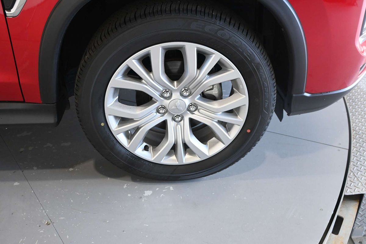 2025 Mitsubishi ASX LS XD
