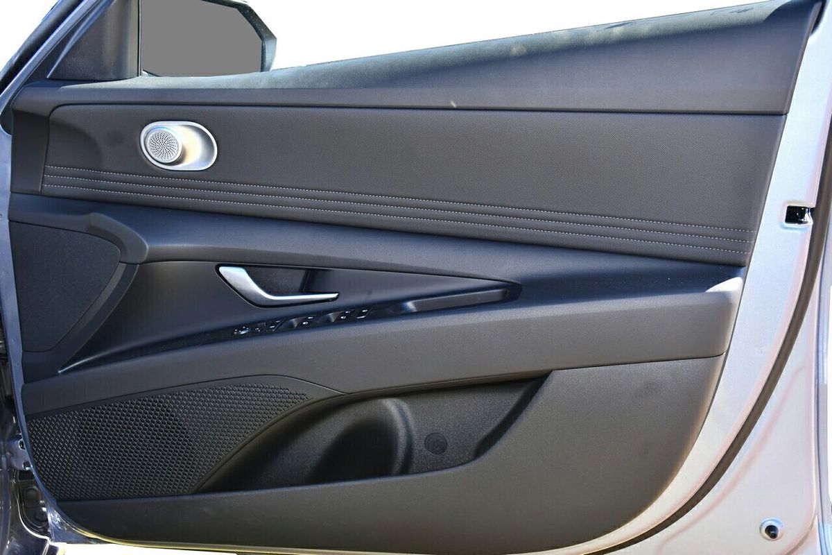 2024 Hyundai i30 Elite Hybrid CN7.V2