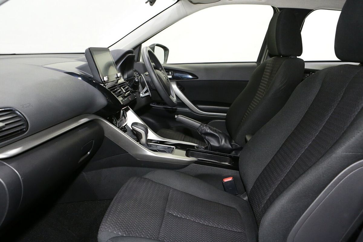 2024 Mitsubishi Eclipse Cross ES YB