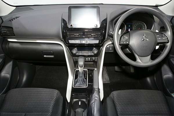 2024 Mitsubishi Eclipse Cross ES YB