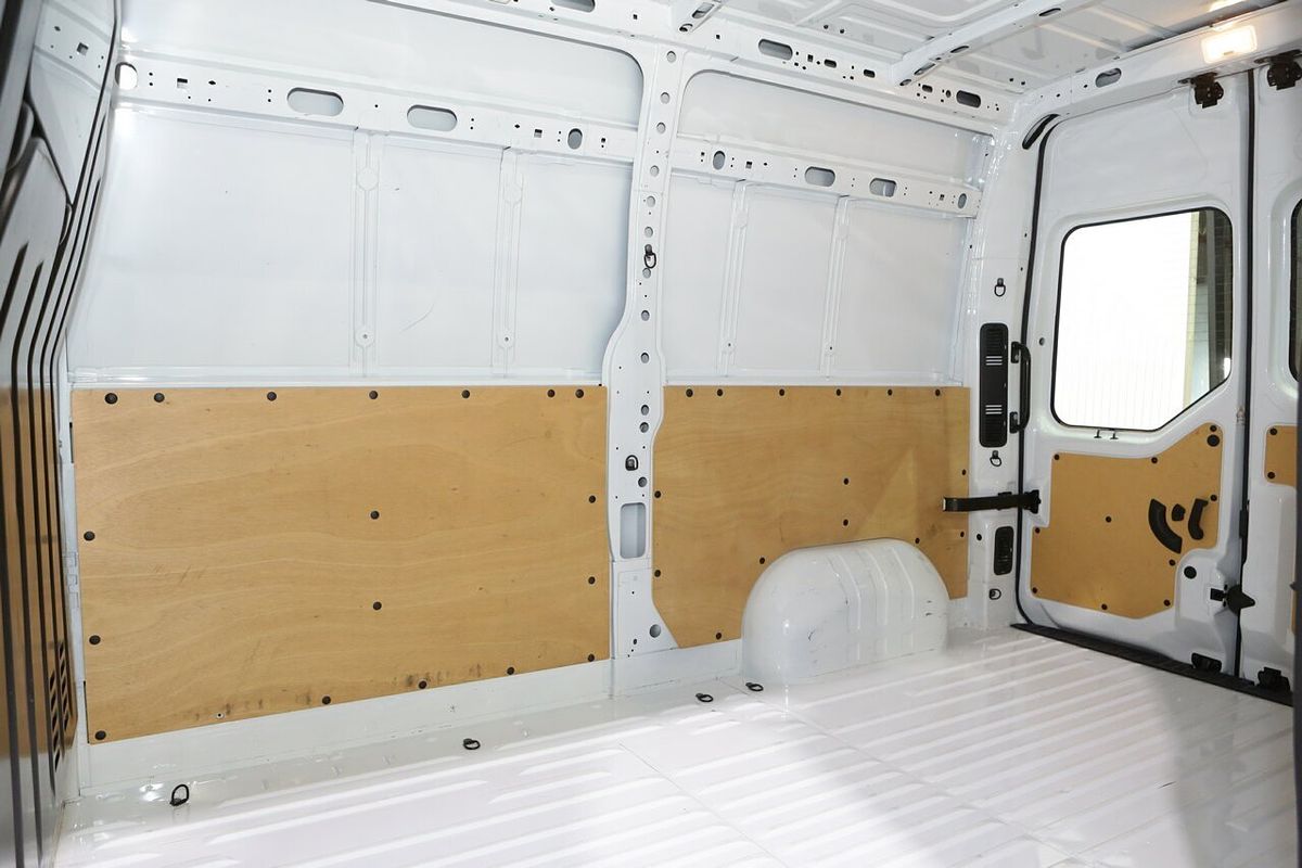 2022 Renault Master Pro 110kW X62 Phase 2
