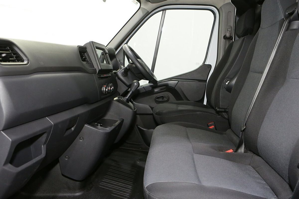 2022 Renault Master Pro 110kW X62 Phase 2