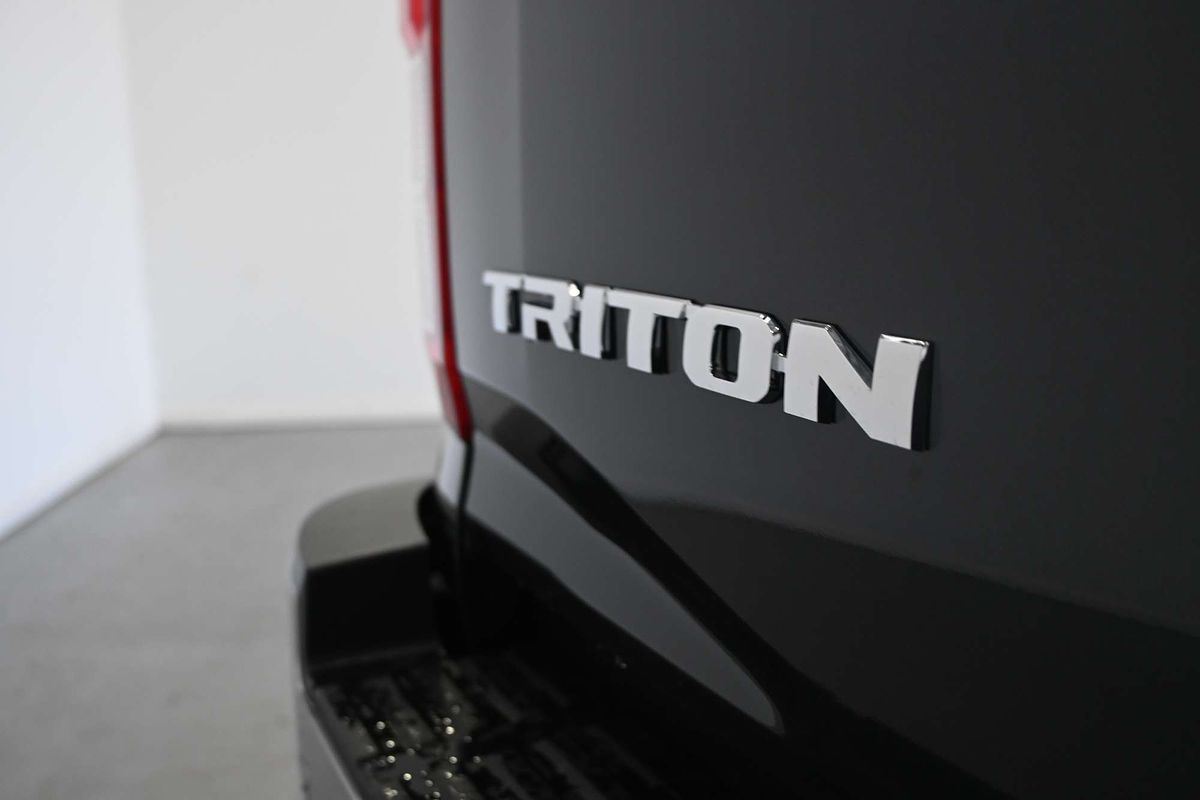2025 Mitsubishi Triton GLS MV 4X4