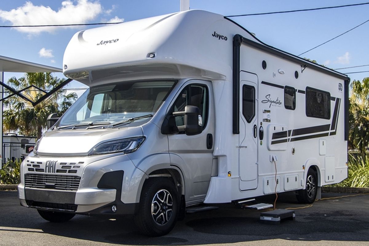2025 Jayco SIGNATURE MOTORHOME FA.25-3.SG-MY25