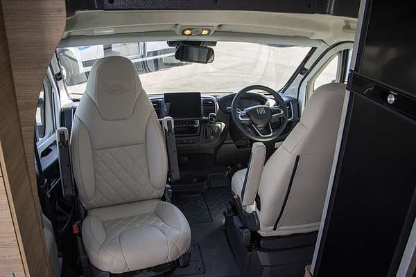 2025 Jayco SIGNATURE MOTORHOME FA.25-3.SG-MY25