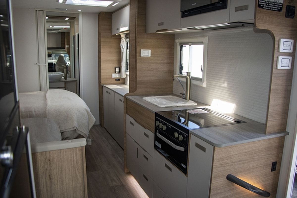 2025 Jayco SIGNATURE MOTORHOME FA.25-3.SG-MY25