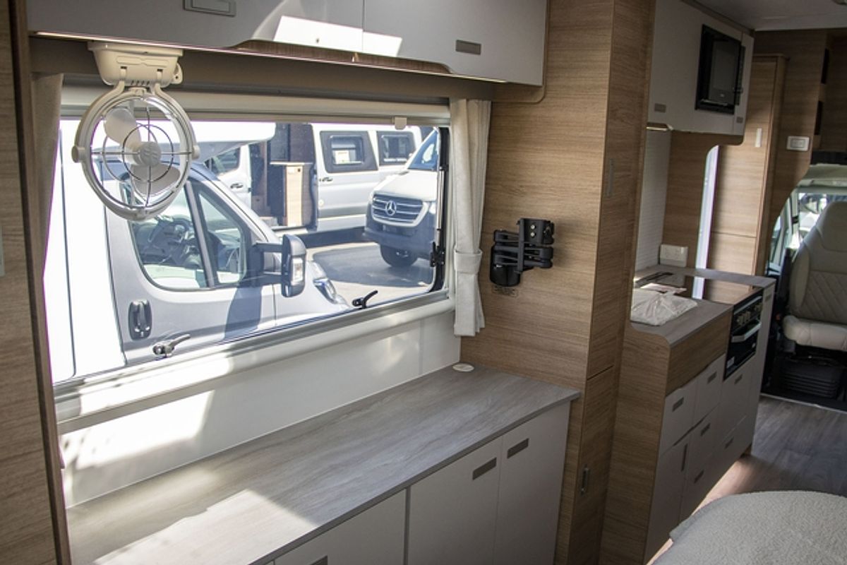 2025 Jayco SIGNATURE MOTORHOME FA.25-3.SG-MY25