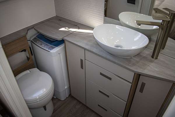 2025 Jayco SIGNATURE MOTORHOME FA.25-3.SG-MY25