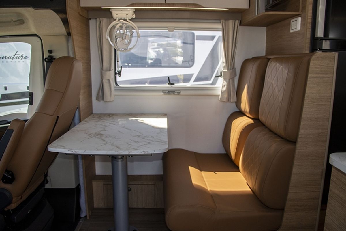 2025 Jayco SIGNATURE MOTORHOME FA.25-1.SG-MY25