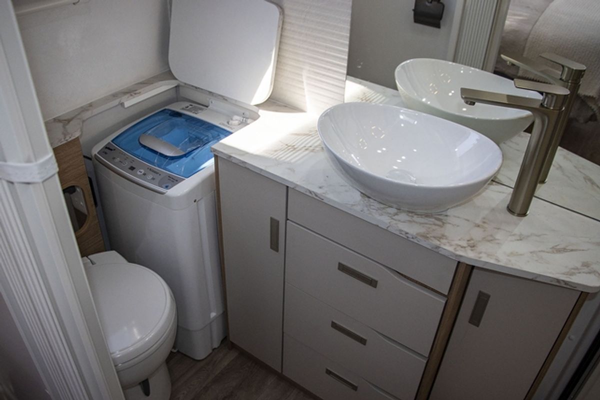 2025 Jayco SIGNATURE MOTORHOME FA.25-1.SG-MY25