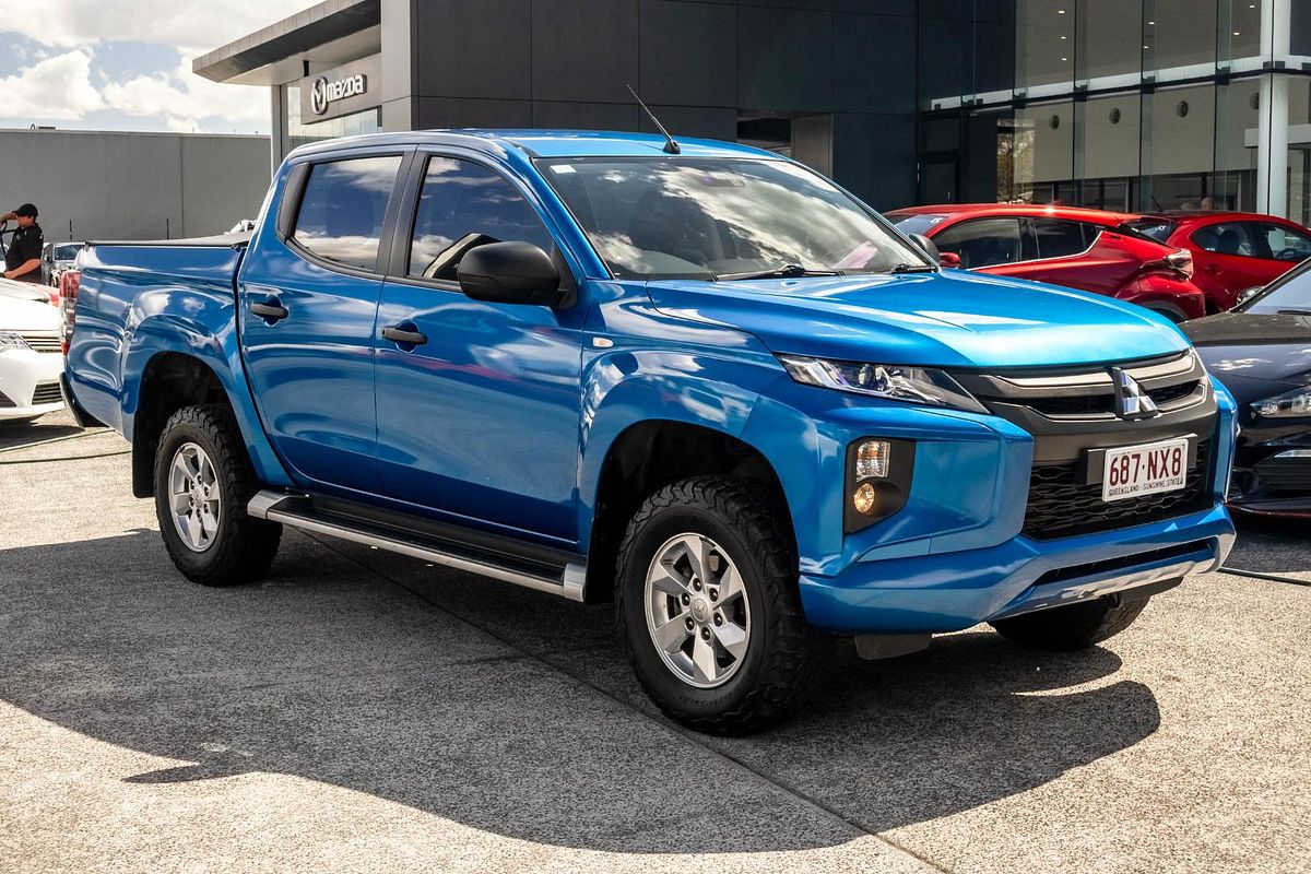 2022 Mitsubishi Triton GLX+ MR 4X4
