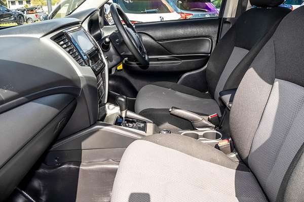 2022 Mitsubishi Triton GLX+ MR 4X4
