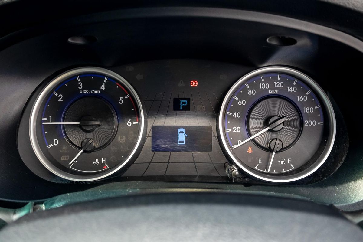 2016 Toyota Hilux SR GUN126R 4X4