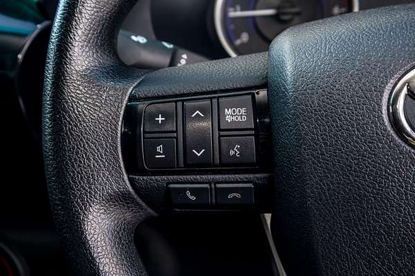 2016 Toyota Hilux SR GUN126R 4X4