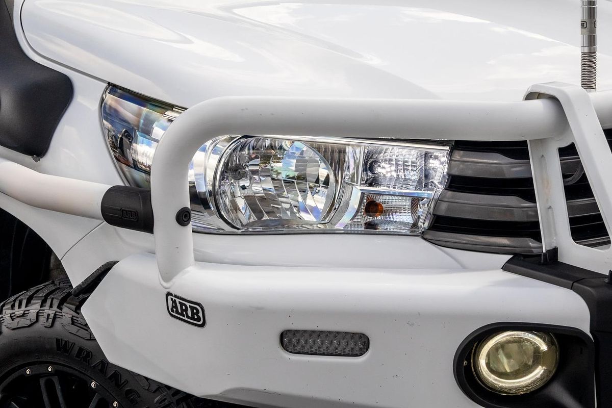 2016 Toyota Hilux SR GUN126R 4X4