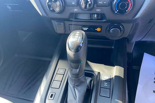 2025 Isuzu D-MAX SX 4X4