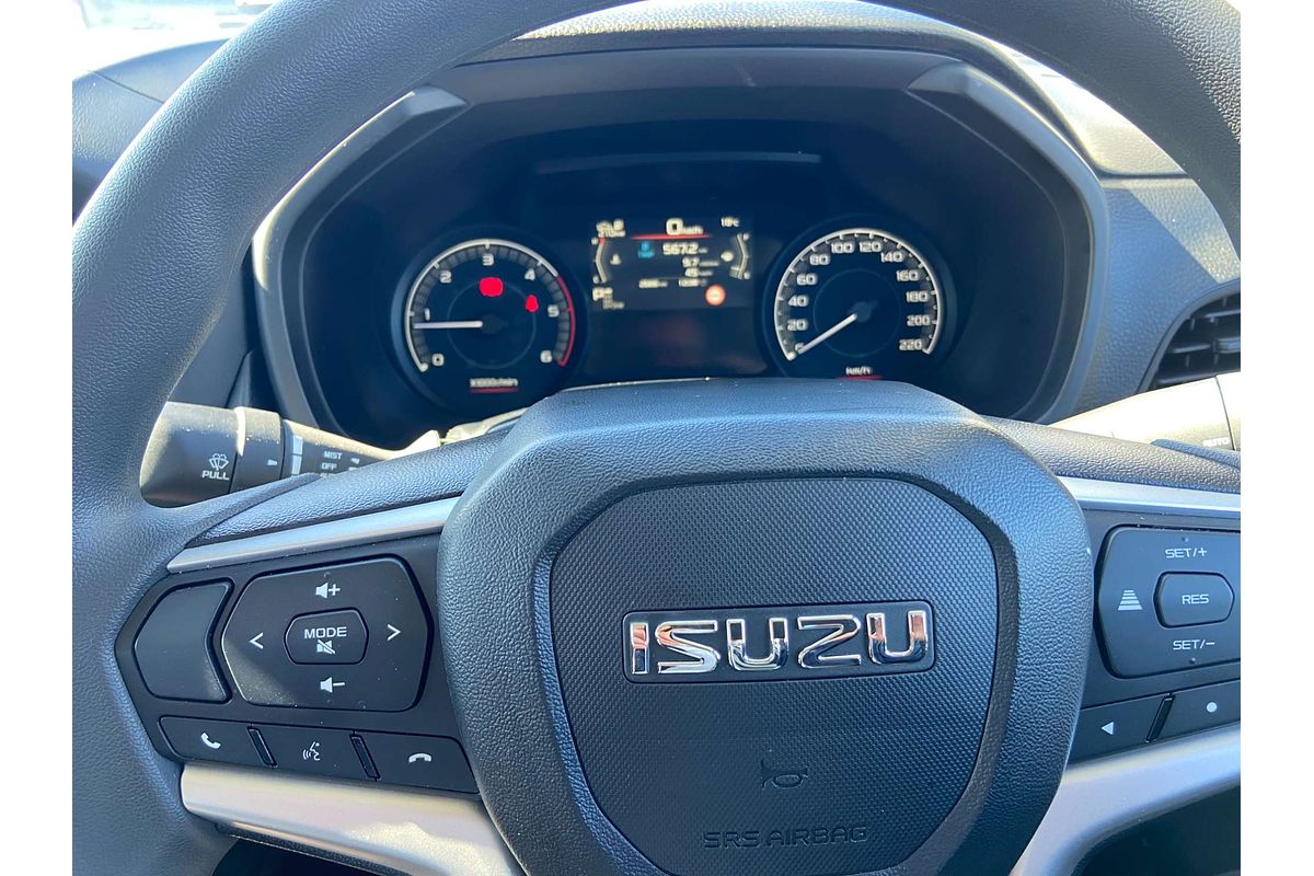 2025 Isuzu D-MAX SX 4X4
