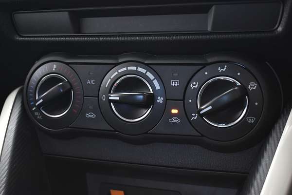2024 Mazda 2 G15 Pure DJ Series