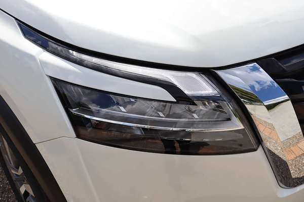 2024 Nissan Pathfinder Ti R53