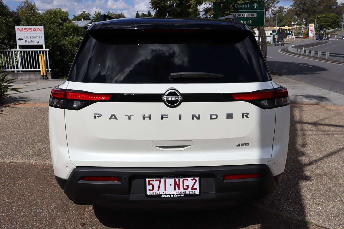 2024 Nissan Pathfinder Ti R53