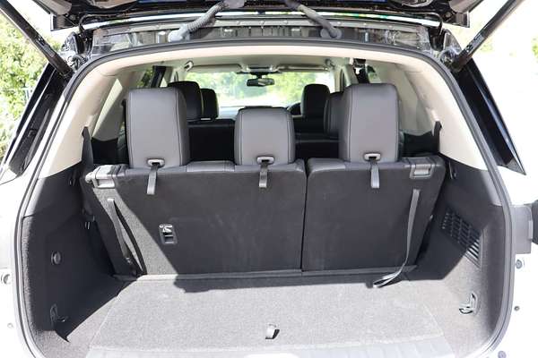 2024 Nissan Pathfinder Ti R53