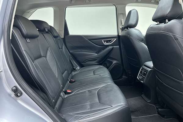 2019 Subaru Forester 2.5i-S S5