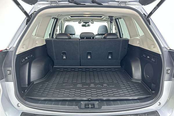 2019 Subaru Forester 2.5i-S S5