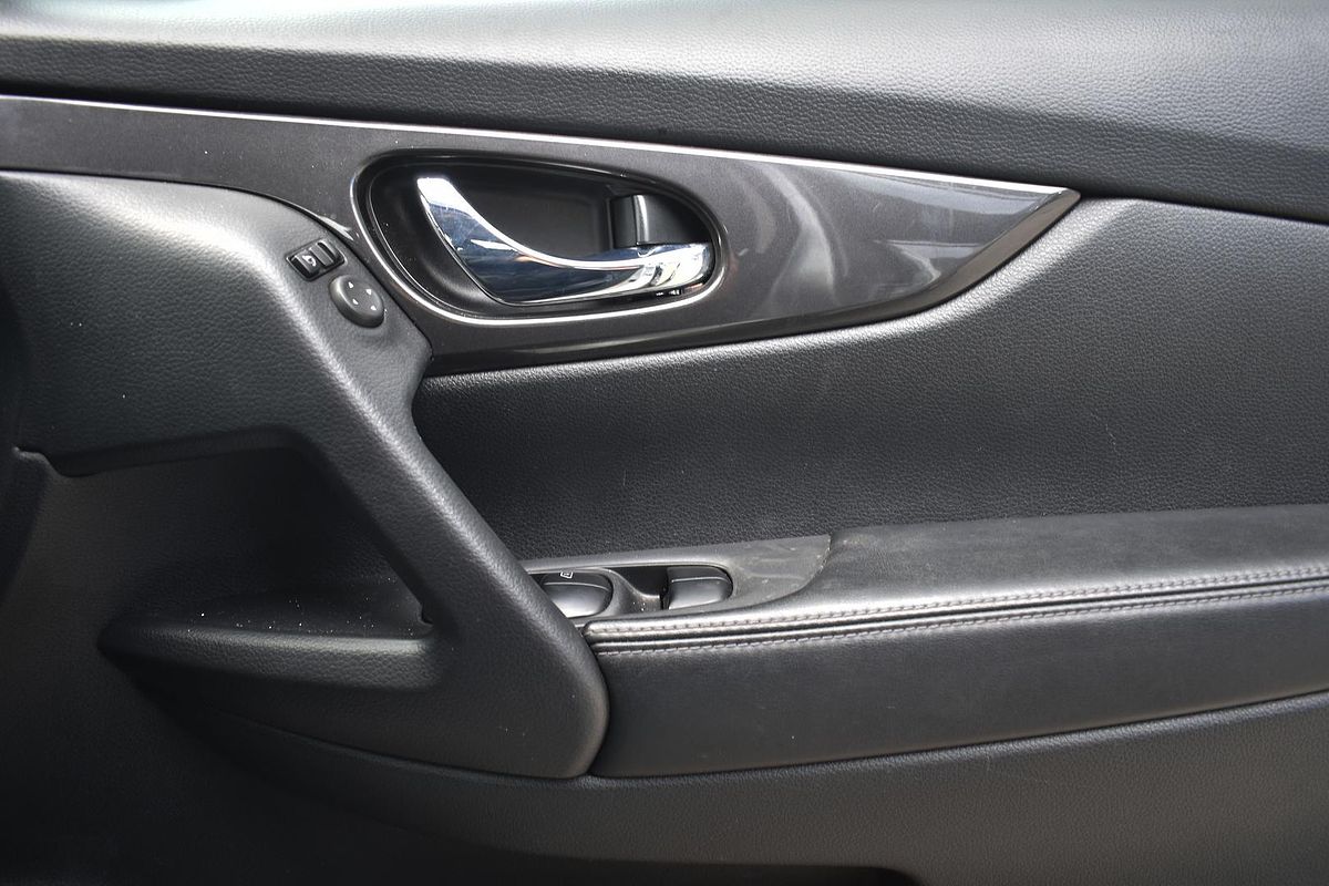 2022 Nissan X-TRAIL ST T32