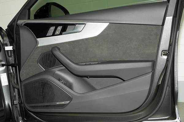 2021 Audi A4 45 TFSI S line B9