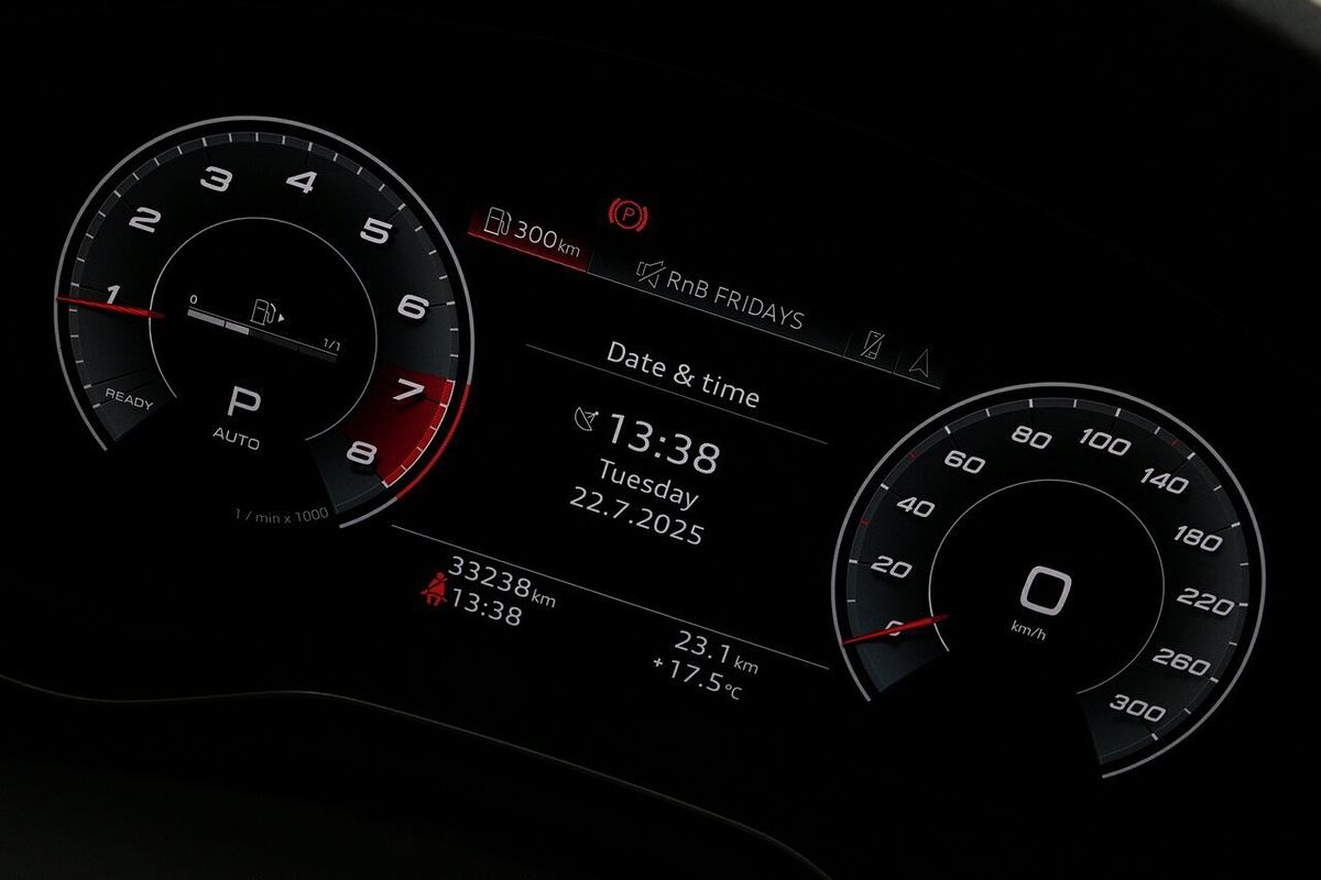 2021 Audi A4 45 TFSI S line B9