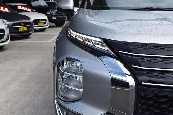 2022 Mitsubishi Outlander LS ZM