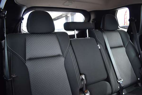 2022 Mitsubishi Outlander LS ZM