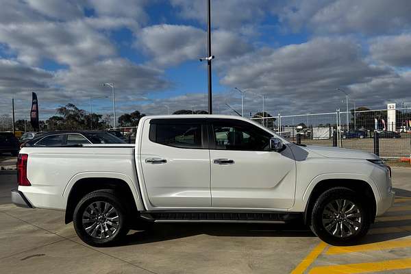 2024 Mitsubishi Triton GLS MV 4X4