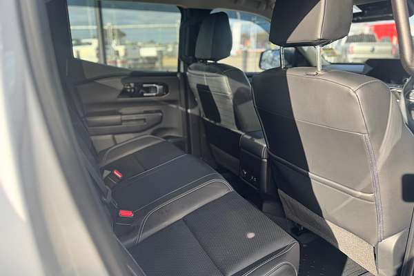 2024 Mitsubishi Triton GLS MV 4X4