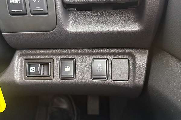 2019 Nissan Navara ST D23 Series 3 4X4
