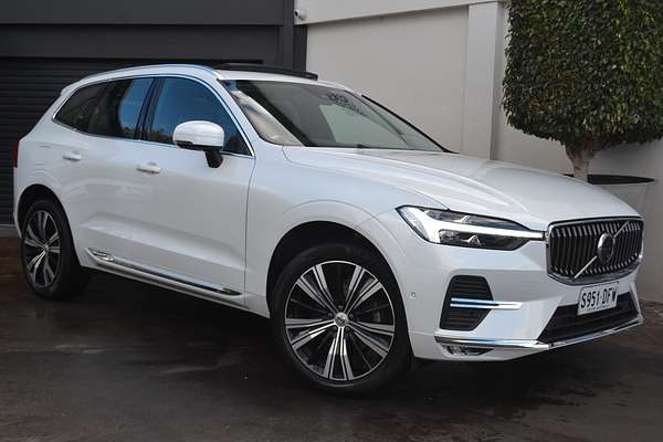 2023 Volvo XC60 Plus B5