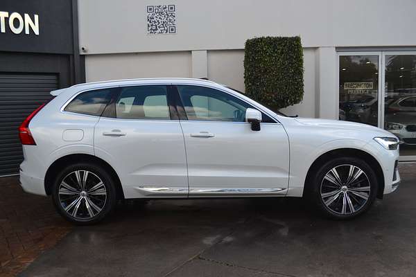 2023 Volvo XC60 Plus B5