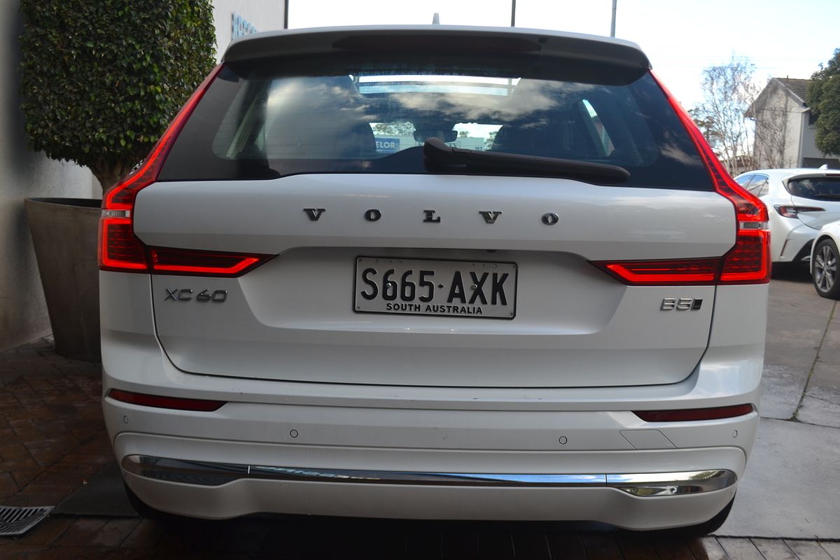 2023 Volvo XC60 Plus B5