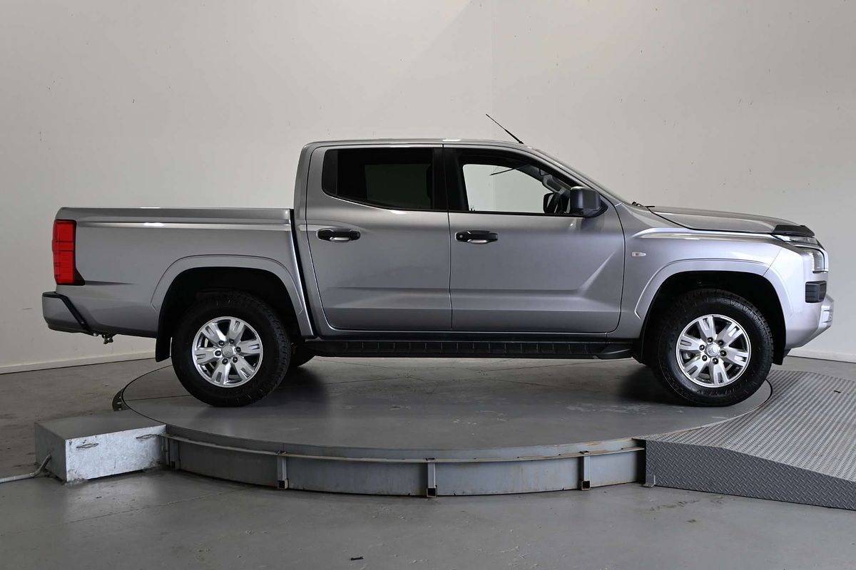 2025 Mitsubishi Triton GLX+ MV 4X4