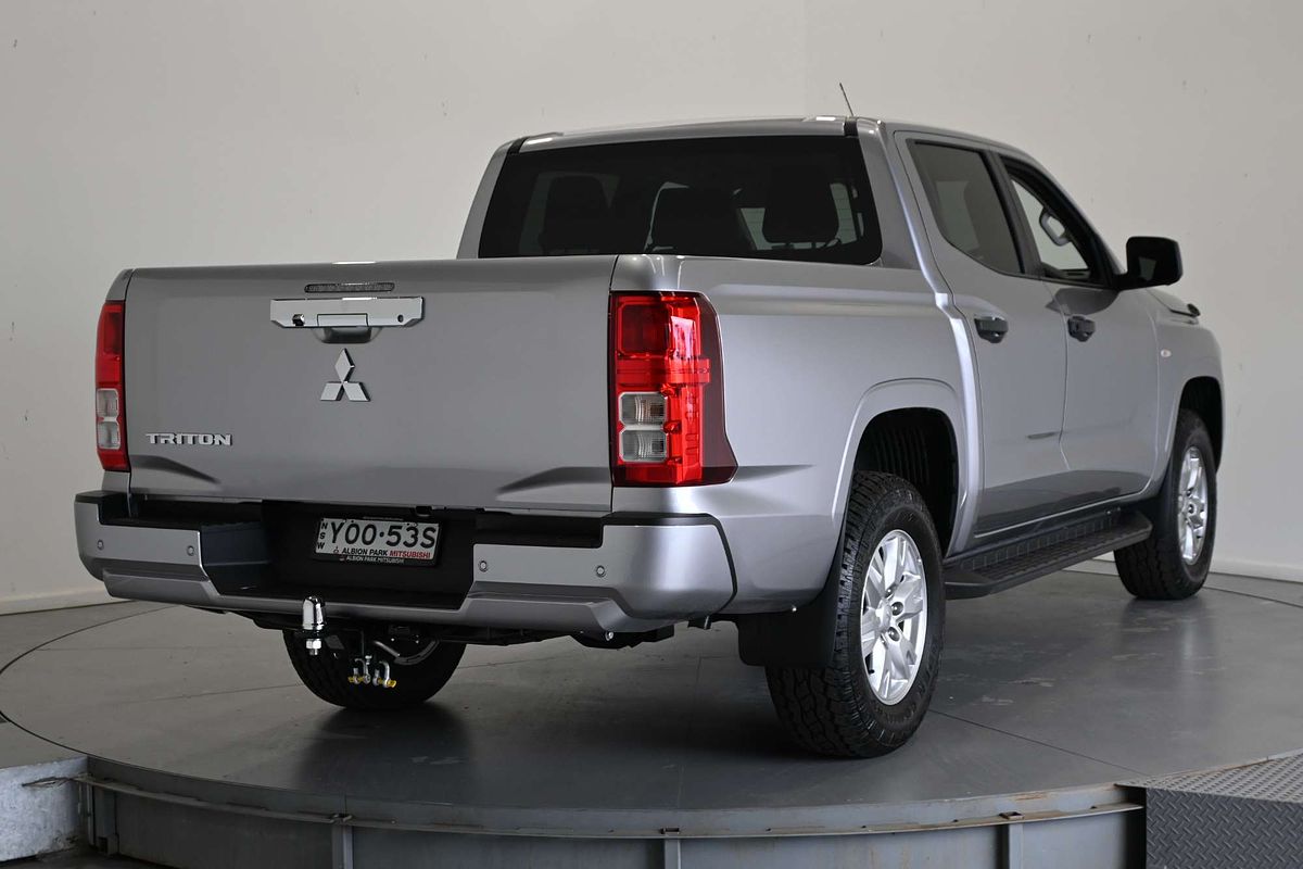 2025 Mitsubishi Triton GLX+ MV 4X4