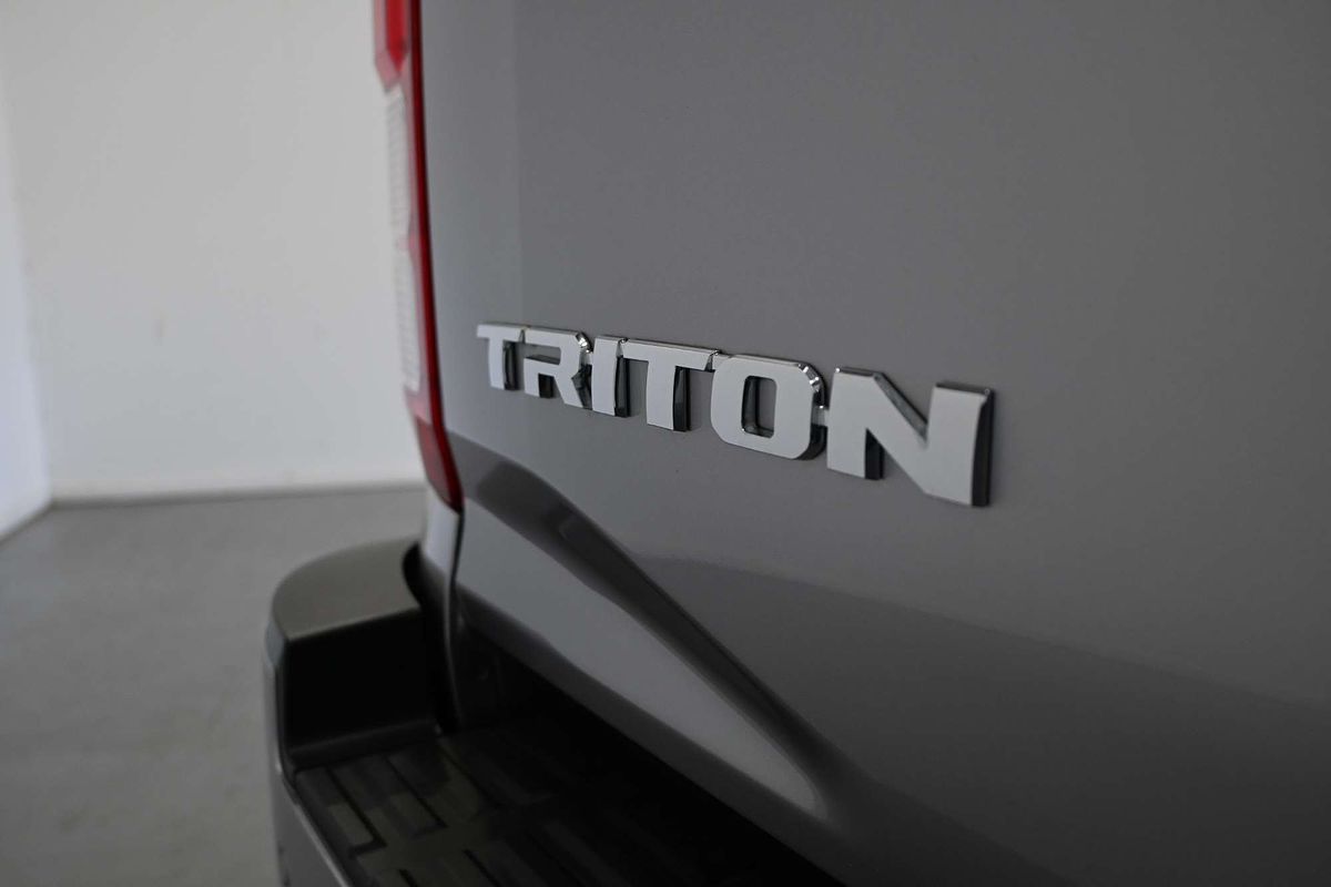 2025 Mitsubishi Triton GLX+ MV 4X4