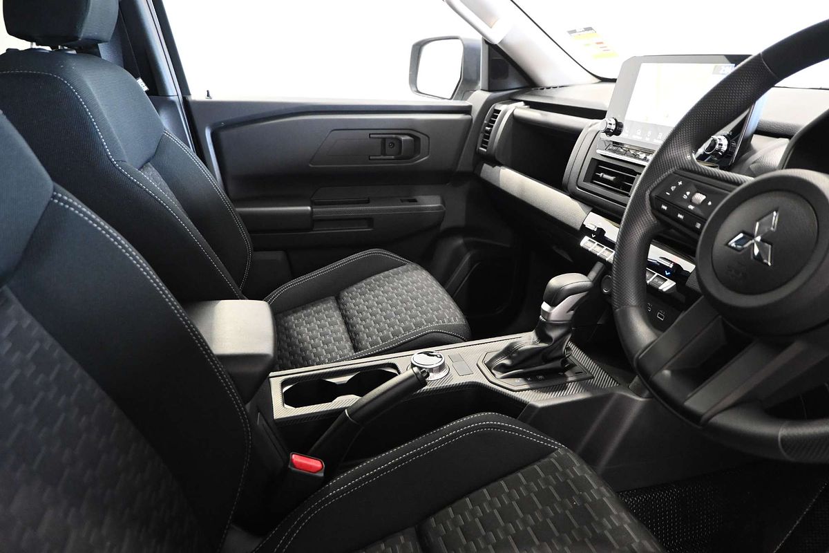 2025 Mitsubishi Triton GLX+ MV 4X4