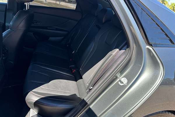 2023 Hyundai i30 Premium CN7.V2