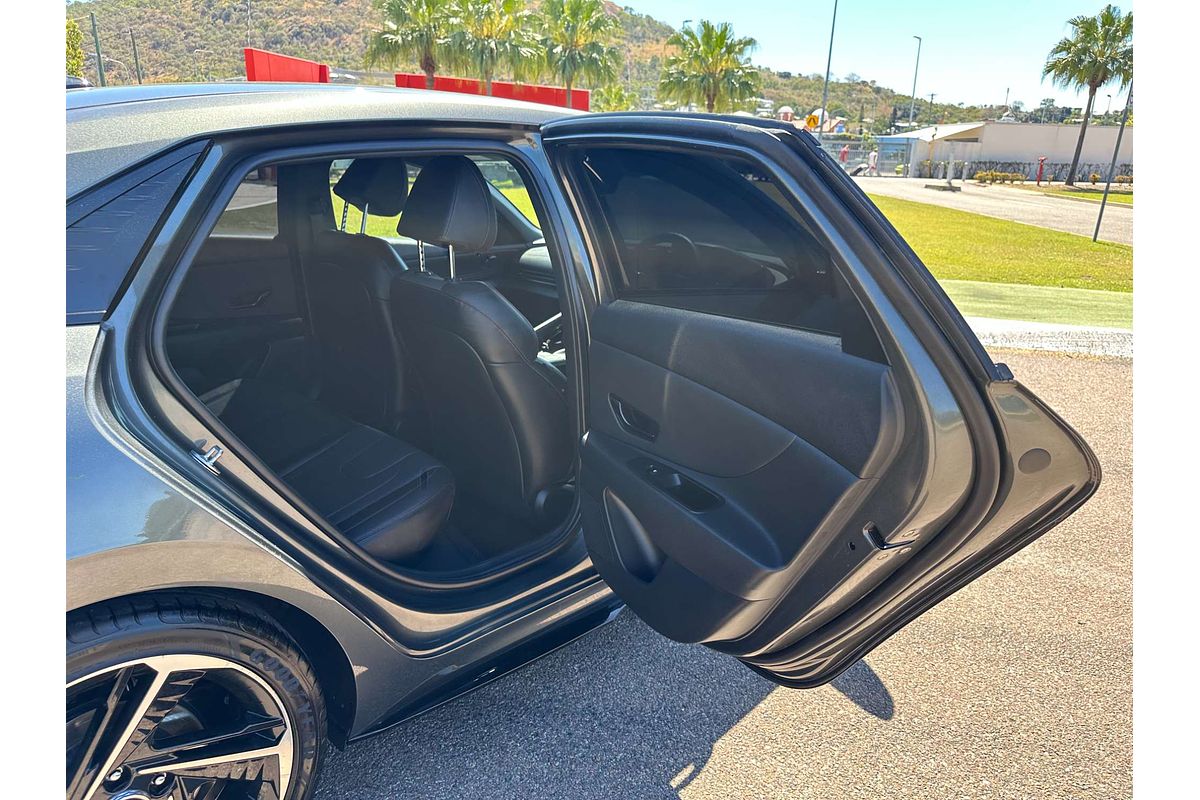 2023 Hyundai i30 Premium CN7.V2