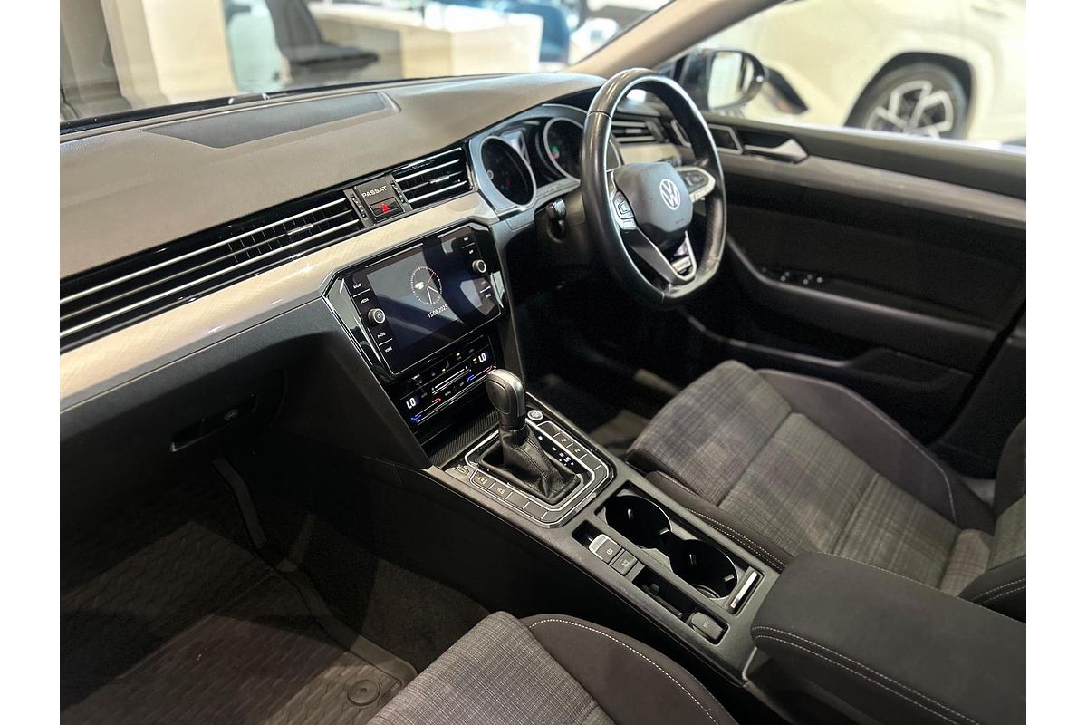 2021 Volkswagen Passat 206TSI Proline B8