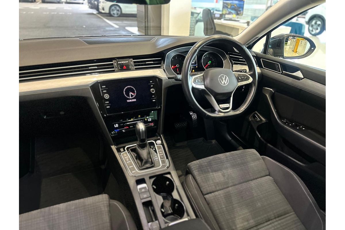 2021 Volkswagen Passat 206TSI Proline B8