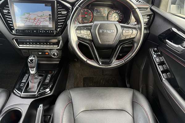 2022 Isuzu D-MAX X-TERRAIN 4X4